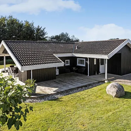 Semesterbostad 3 Bedroom Awesome In *